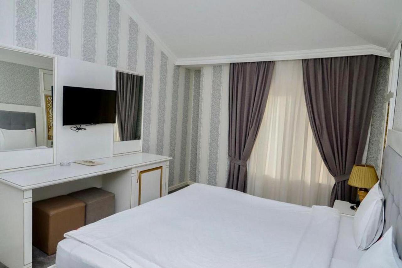 Maris Hotel Baku Exterior photo